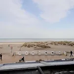 公寓 Beachfront Comfort