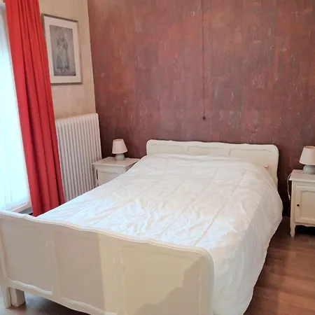 Beachfront Comfort *