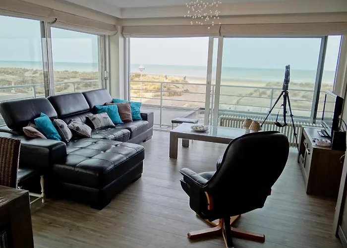 Beachfront Comfort *